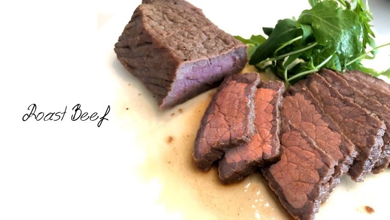 スロークッカーで作ったハムホック入りエンドウ豆のスープのレシピ